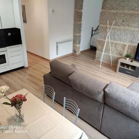 Trabazos Abellas Apartment