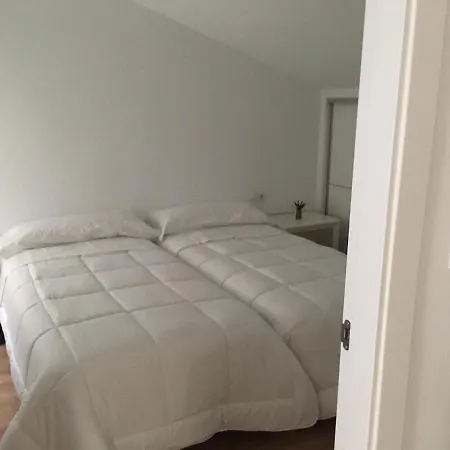 Trabazos Abellas Apartment