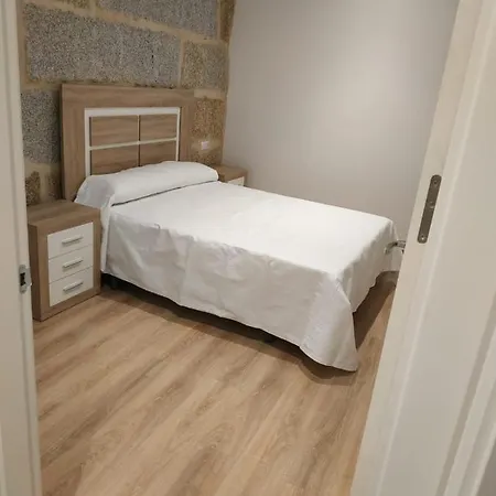 Trabazos Abellas Apartment Ourense